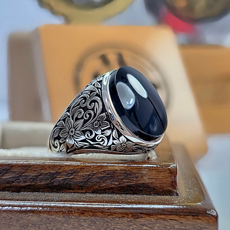 انگشتر نقره ۹۹۵ عقیق جزع یمنی اسپرت